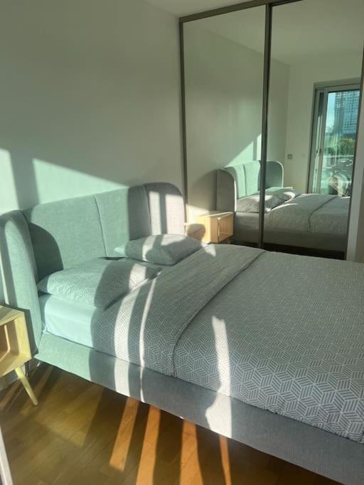 Apartament Tour Eiffel Terrasse Vue Seine Paryż Zewnętrze zdjęcie