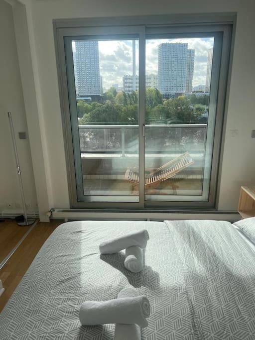 Apartament Tour Eiffel Terrasse Vue Seine Paryż Zewnętrze zdjęcie