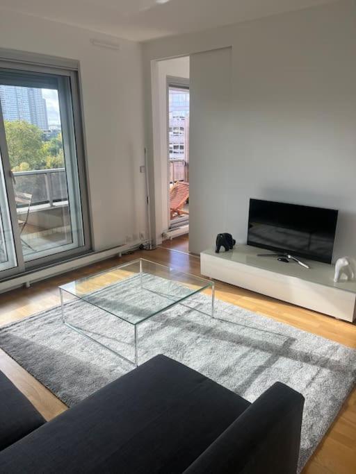 Apartament Tour Eiffel Terrasse Vue Seine Paryż Zewnętrze zdjęcie